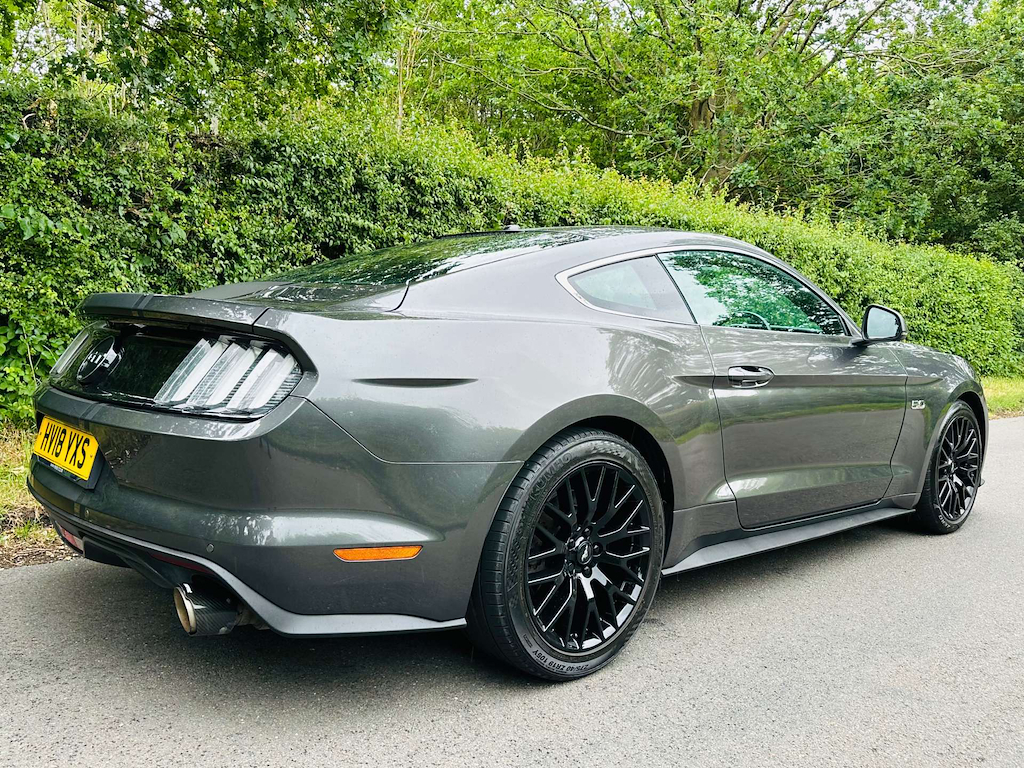 Ford Mustang Gt Red #39