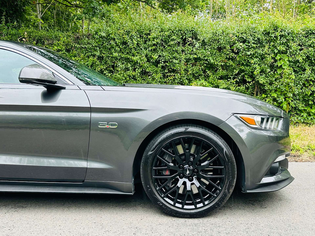 Ford Mustang Gt Red #41