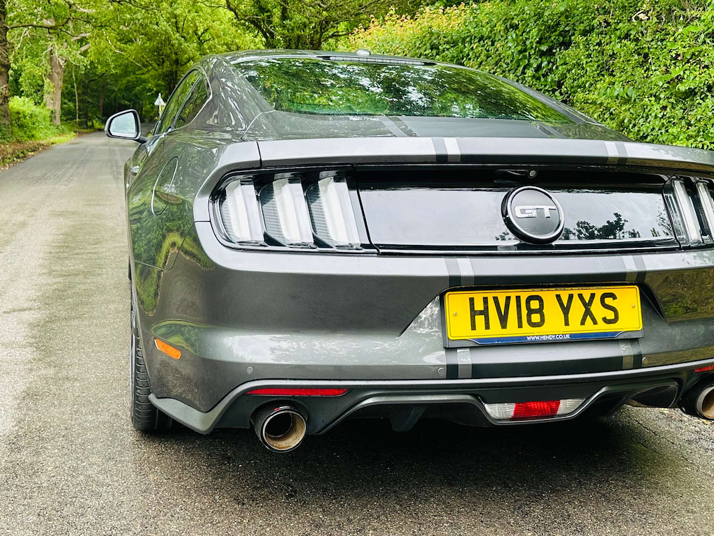 Ford Mustang Gt Red #31