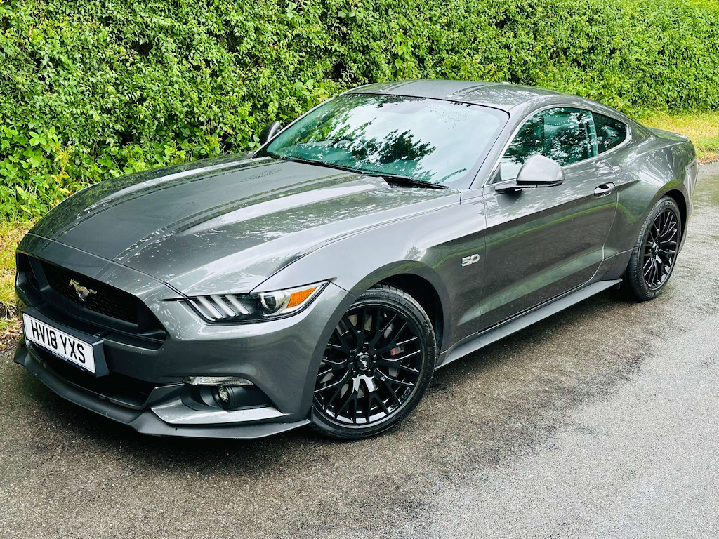 Ford Mustang Gt Red #25