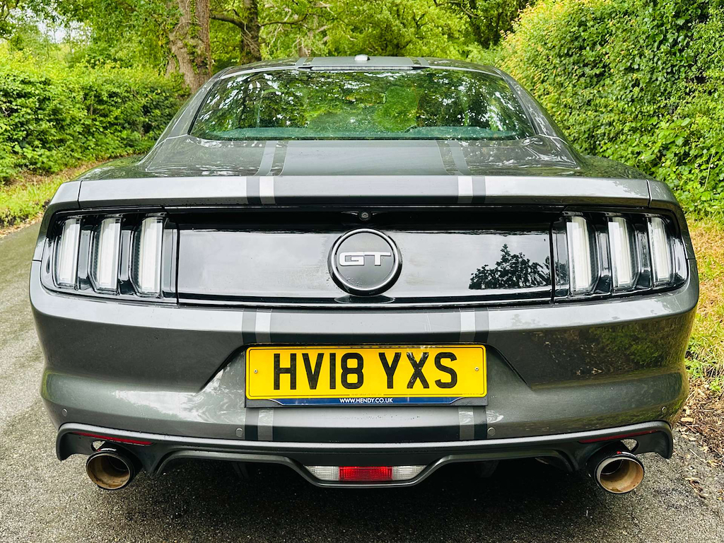 Ford Mustang Gt Red #32