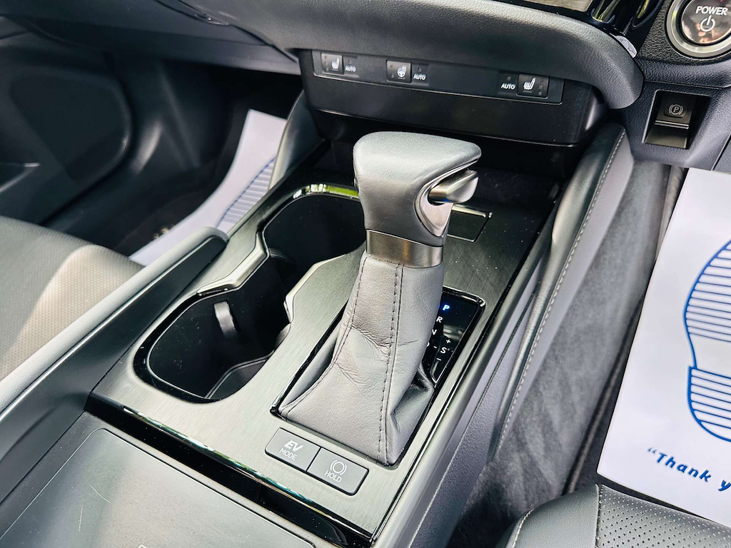 Lexus ES 300H 2.5 Cvt Premium Edition Green #16