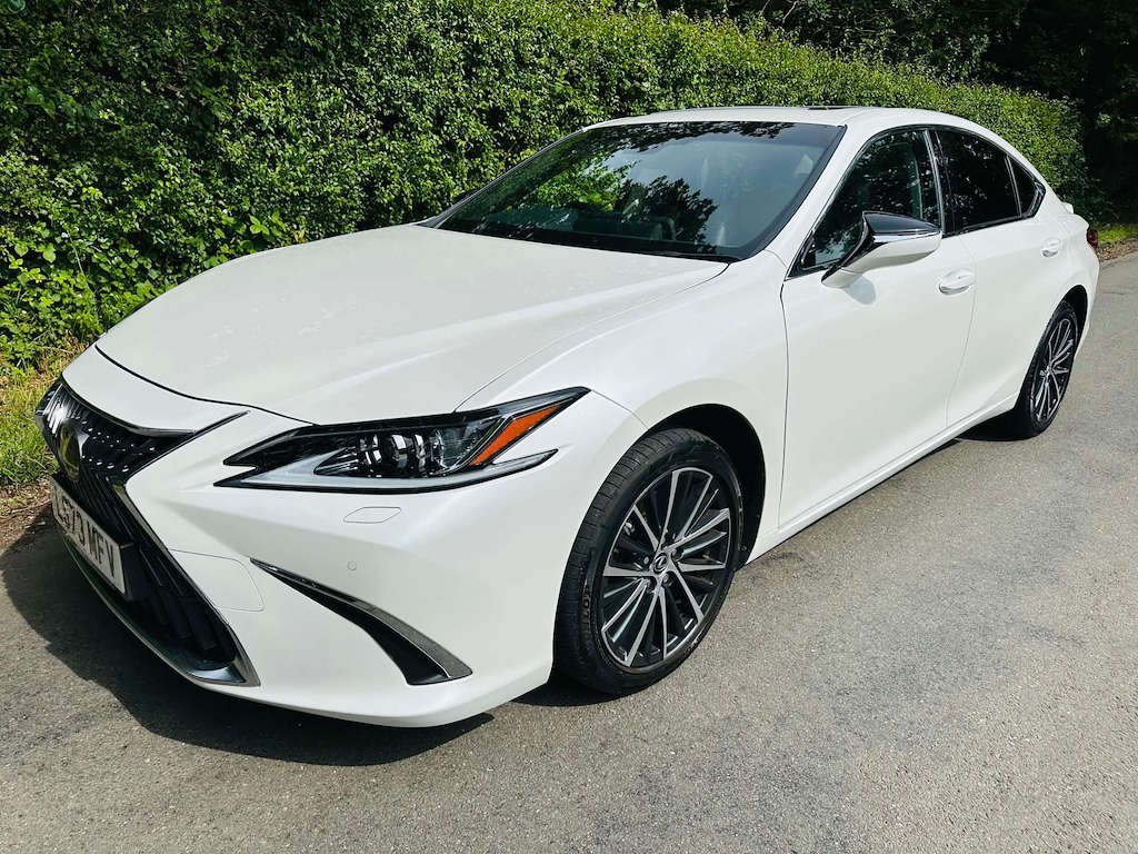 Lexus ES 300H 2.5 Cvt Premium Edition Green #30