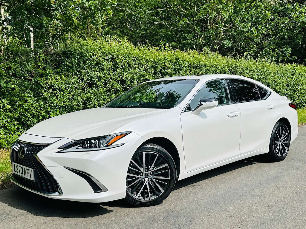 Lexus ES 2.5 L Cvt White #5