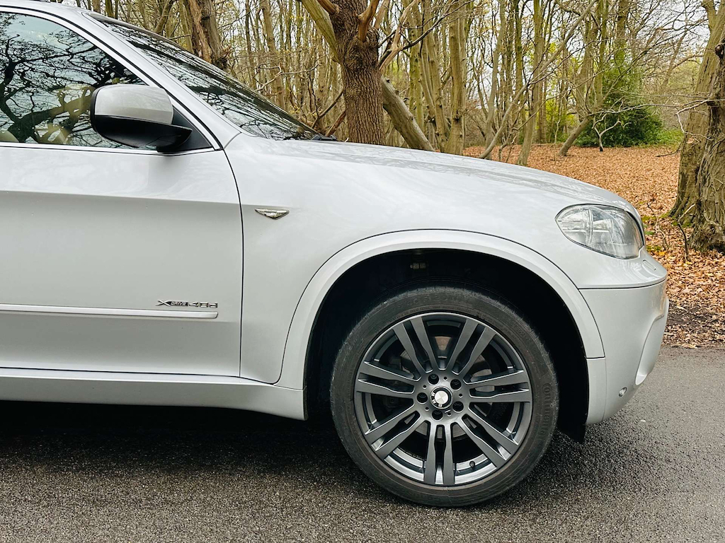 BMW X5 M Sport Black #43