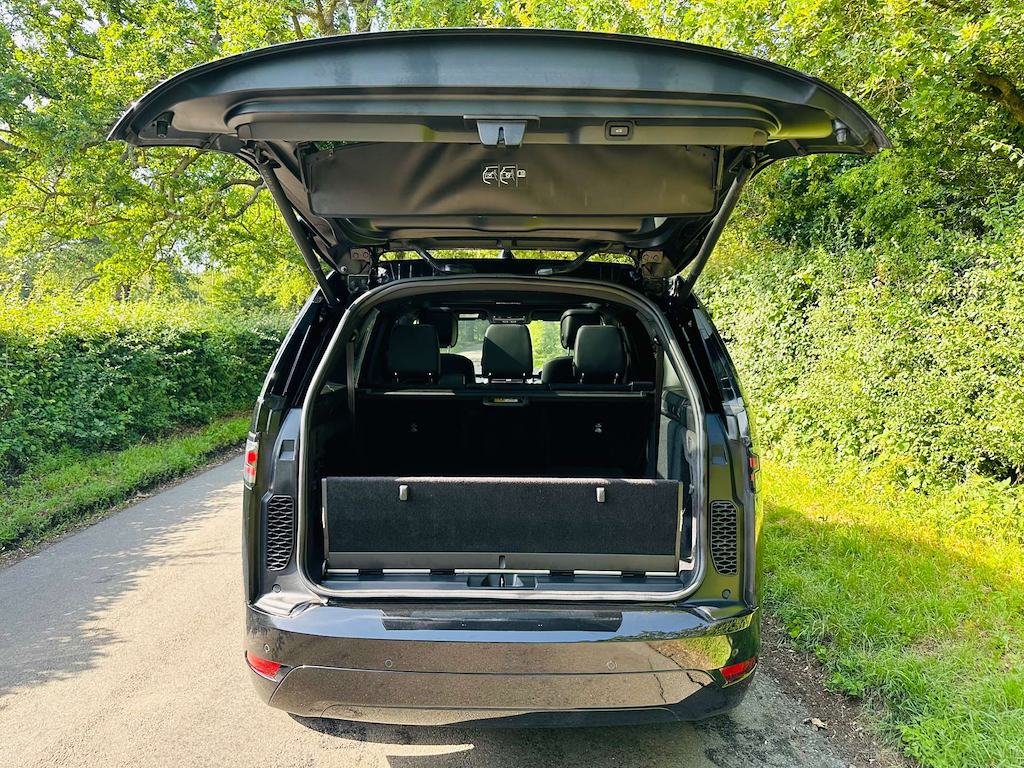 Land Rover Discovery D300 R-dynamic Se  #36