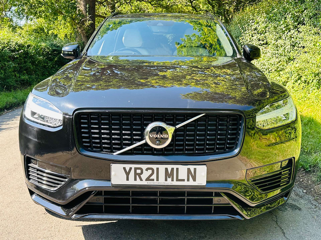 Volvo XC90 2.0 L R-design Pro T8 Recharge Awd 4Wd Black #3