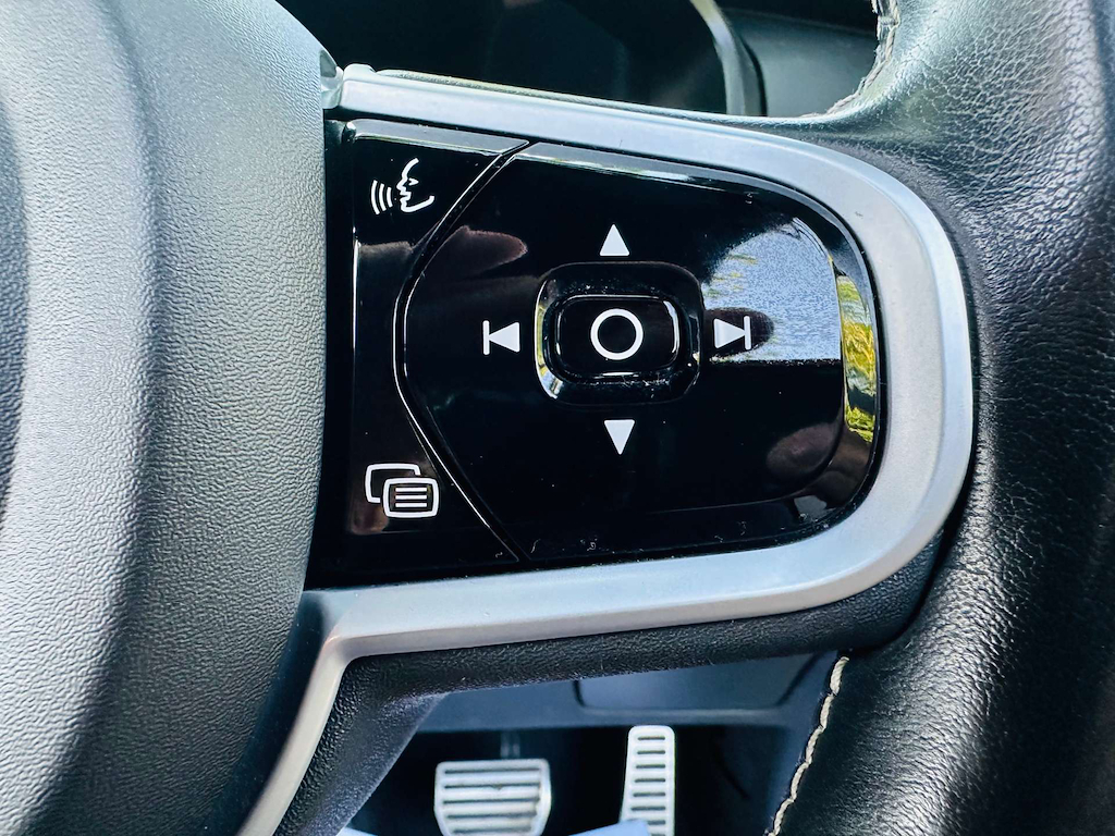 Volvo XC90 2.0 B5p 250 Momentum Awd Gtron Blue #19