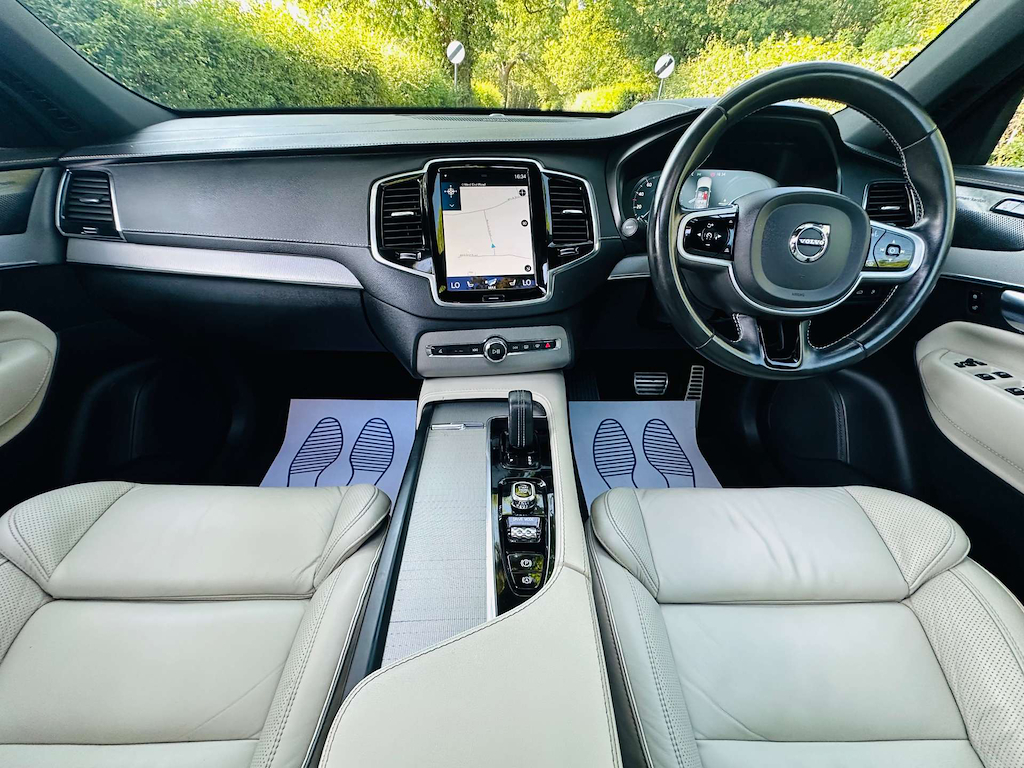 Volvo XC90 2.0 B5p 250 Momentum Awd Gtron Blue #8