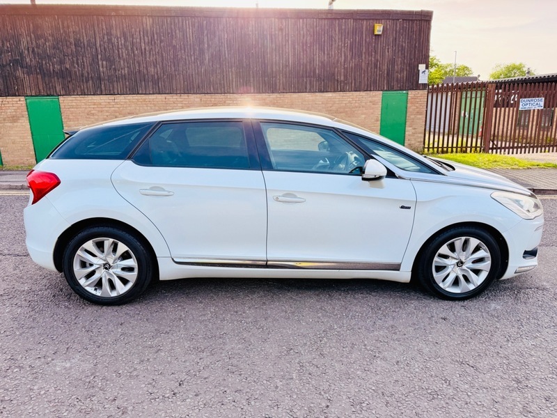 Citroen DS5 Hybrid4 Dstyle Egs White #6