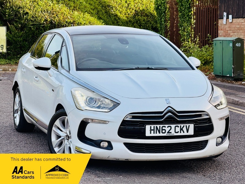 Citroen DS5 Hybrid4 Dstyle Egs White