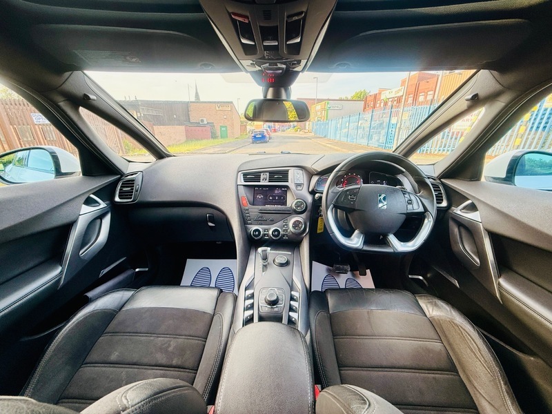 Citroen DS5 Hybrid4 Dstyle Egs White #3