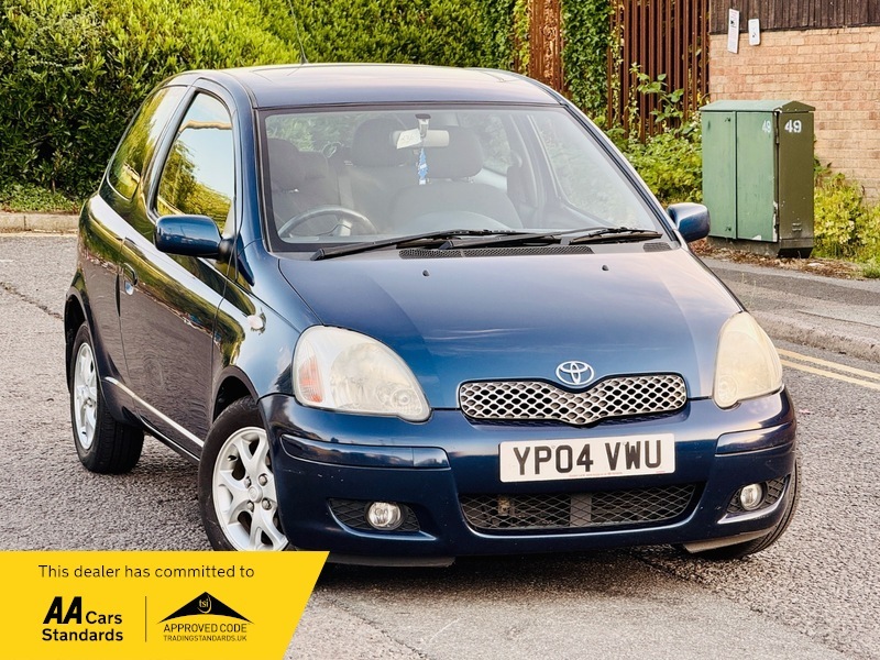 Toyota Yaris Vvti T Spirit Blue