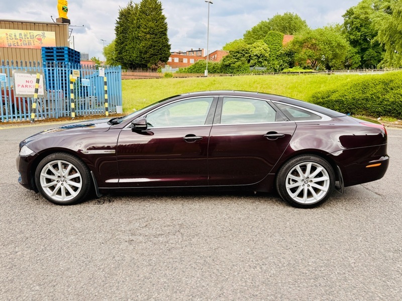 Jaguar XJ D V6 Luxury Red #6