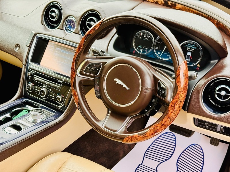 Jaguar XJ  Black #11