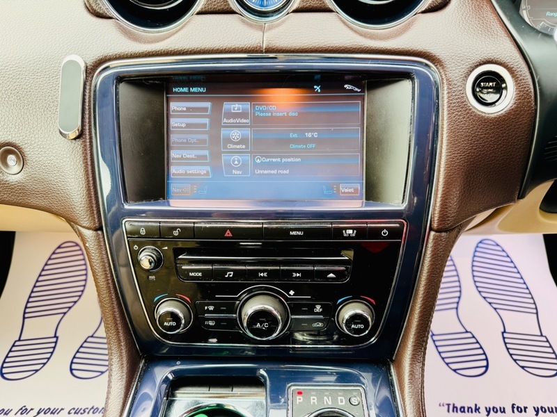 Jaguar XJ  Black #13
