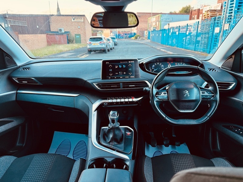 Peugeot 3008 S S Active White #3