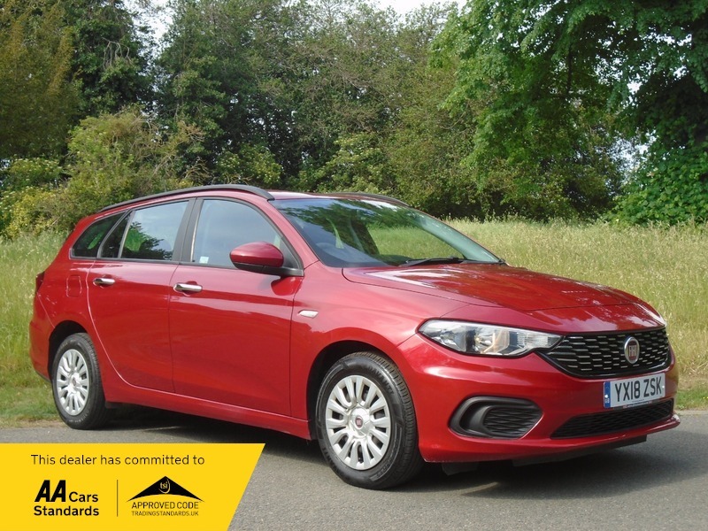 Fiat Tipo Easy Red