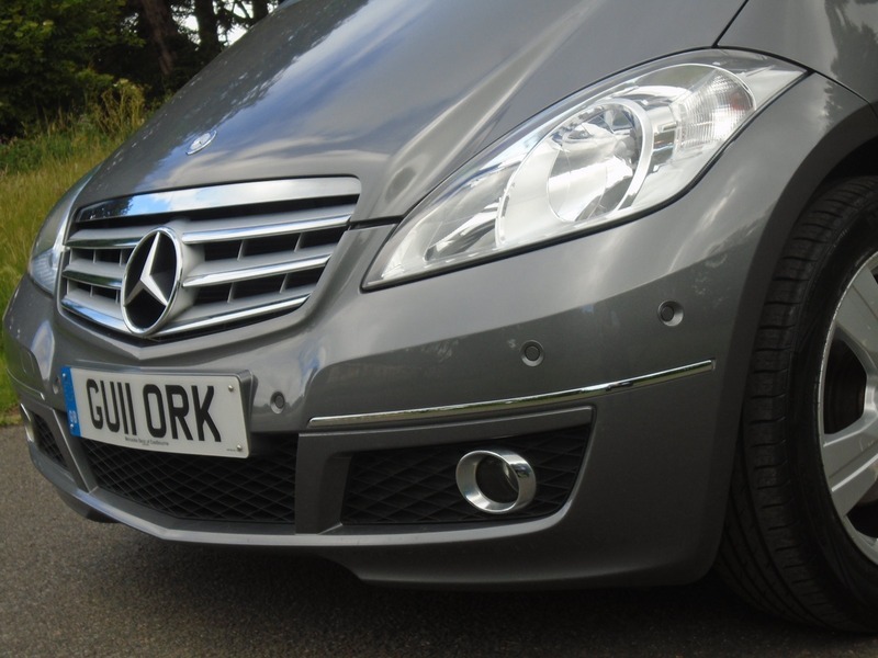 Mercedes-Benz A Class Blueefficiency Elegance Se Red #21