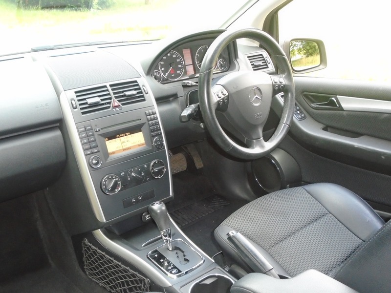 Mercedes-Benz A Class Blueefficiency Elegance Se Red #42