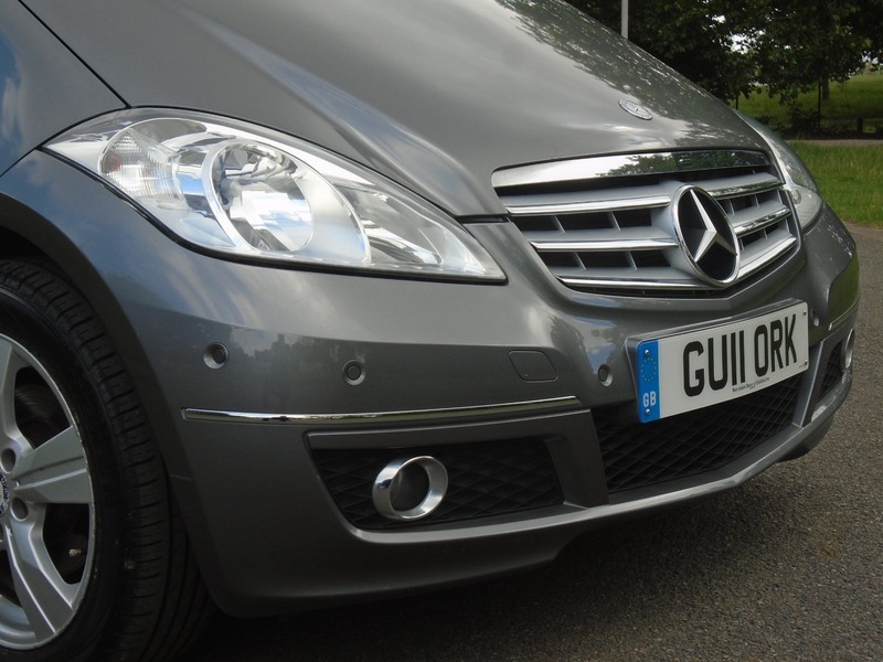Mercedes-Benz A Class Blueefficiency Elegance Se Red #20