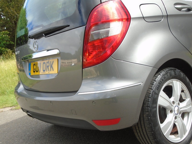 Mercedes-Benz A Class Blueefficiency Elegance Se Red #27