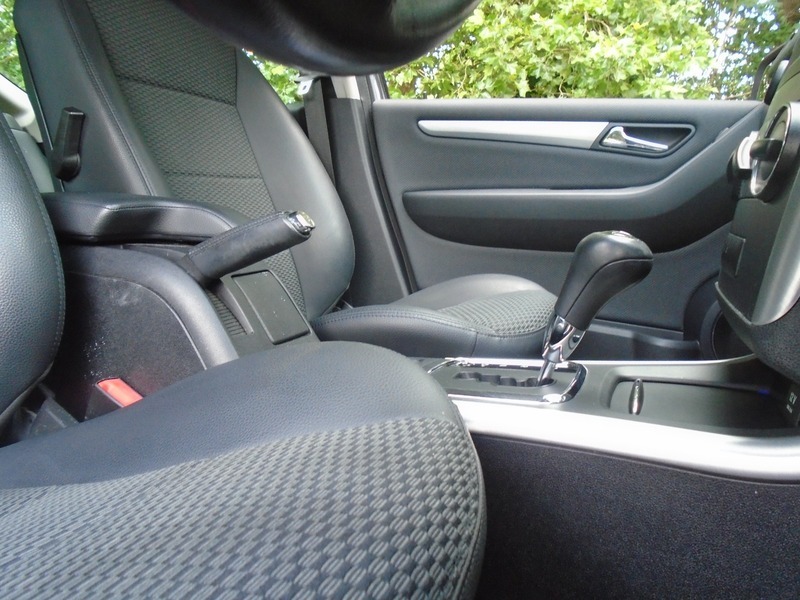 Mercedes-Benz A Class Blueefficiency Elegance Se Red #31