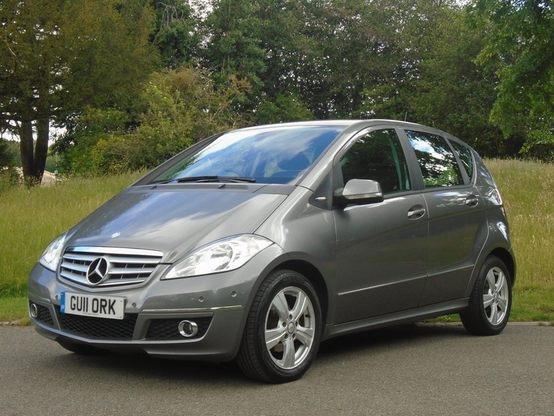 Mercedes-Benz A Class Blueefficiency Elegance Se Red #2
