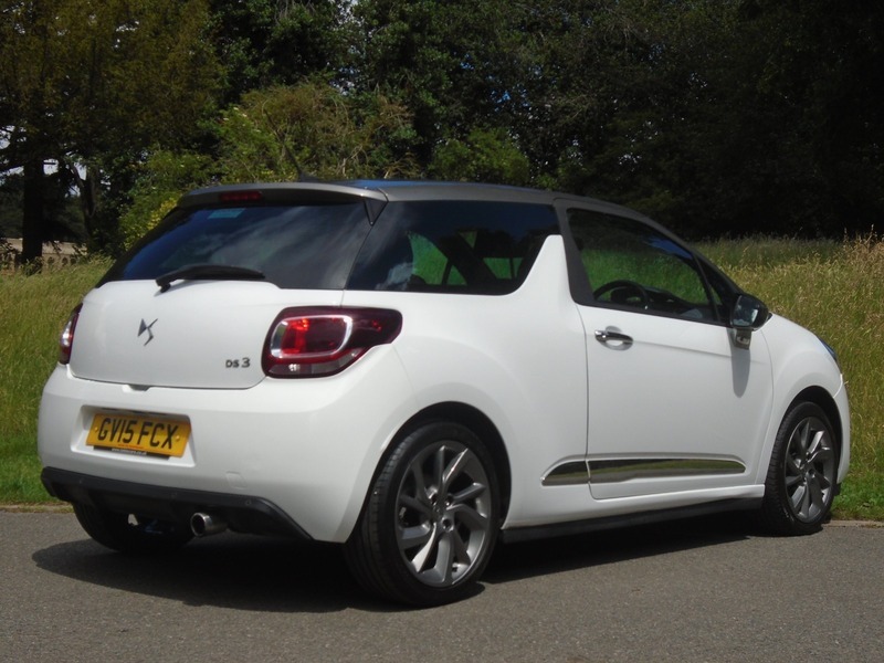 DS DS 3 Puretech Dstyle Nav S White #3