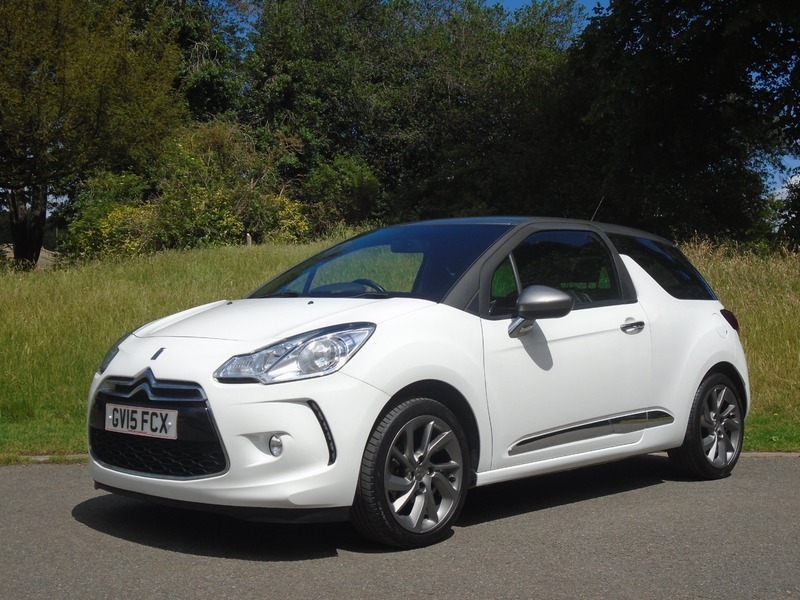 DS DS 3 Puretech Dstyle Nav S White #2