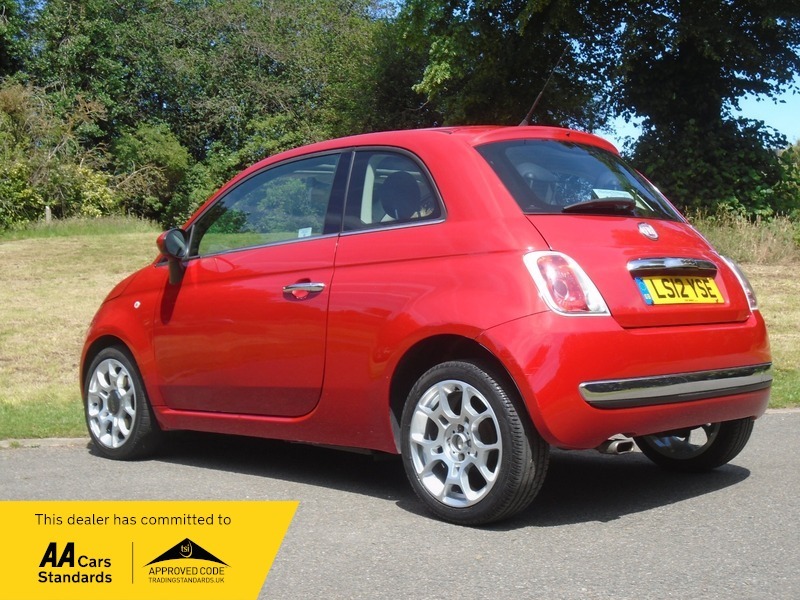 Fiat 500 Lounge Red #3