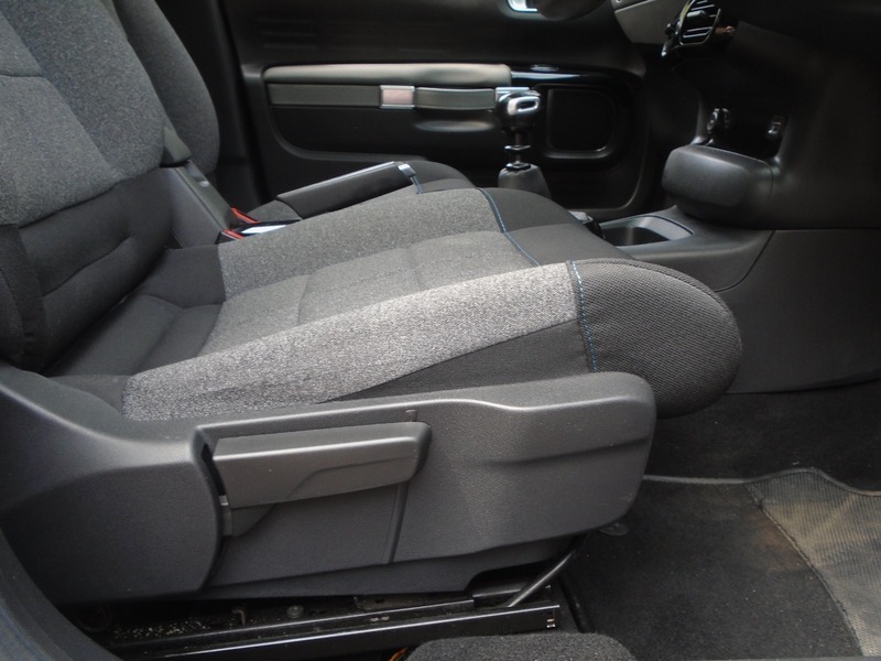 Citroen C4 Cactus 1.2 Puretech Flair 6 Speed Black #22