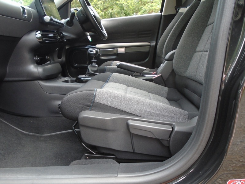 Citroen C4 Cactus 1.2 Puretech Flair 6 Speed Black #25