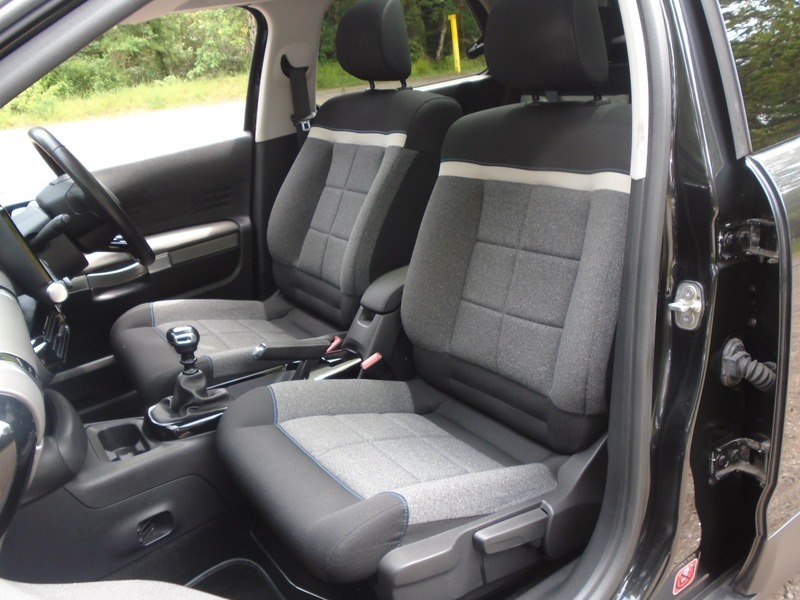 Citroen C4 Cactus 1.2 Puretech Flair 6 Speed Black #24