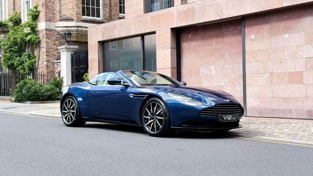 Aston Martin DB11 Db11 V12 Green #11