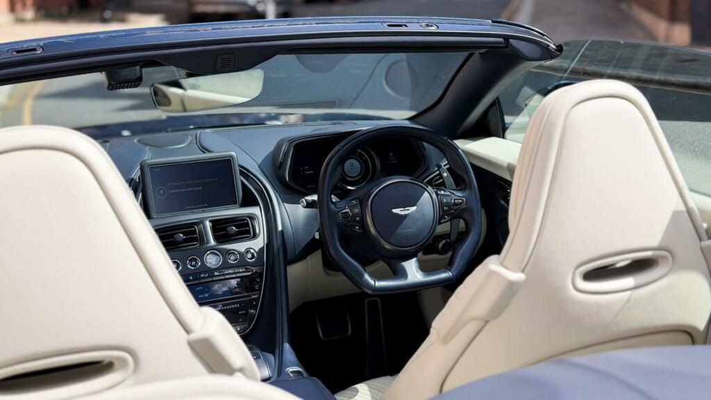 Aston Martin DB11 Db11 V12 Green #21