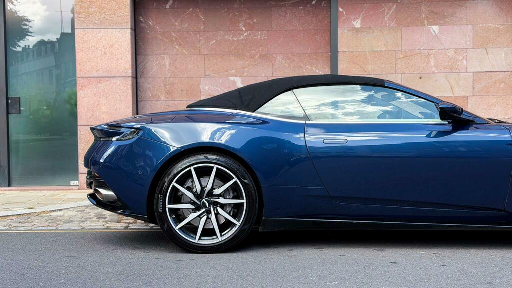 Aston Martin DB11 Db11 V12 Green #7