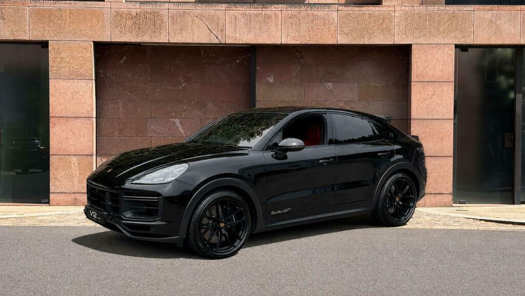 Porsche Cayenne Turbo Gt Black