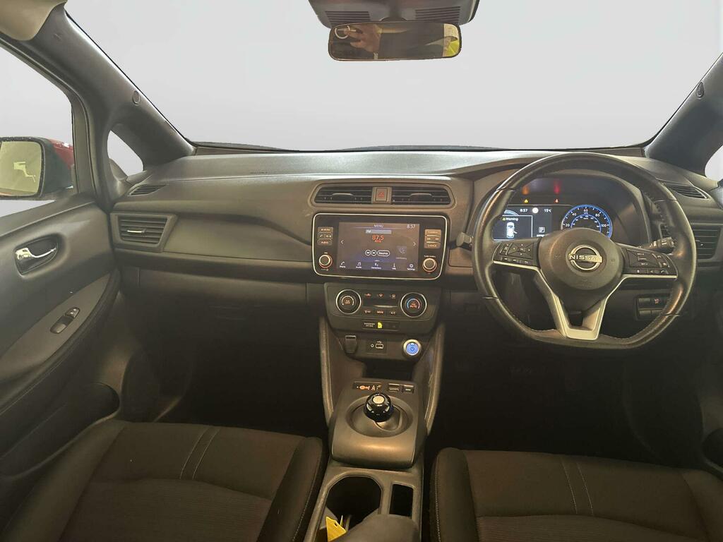 Nissan Leaf 39Kwh Acenta Hatchback 150 Ps Red #2