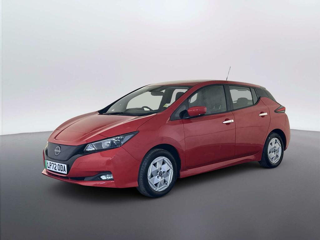 Nissan Leaf 39Kwh Acenta Hatchback 150 Ps Red #4