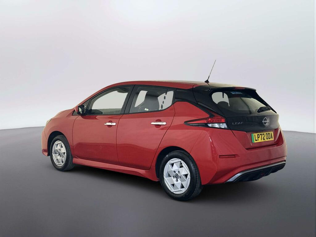 Nissan Leaf 39Kwh Acenta Hatchback 150 Ps Red #6