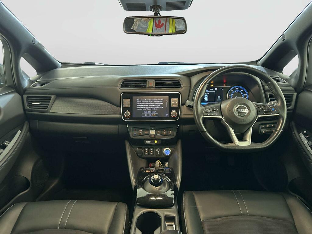 Nissan Leaf 62Kwh E N-tec Hatchback 217 Ps Black #2