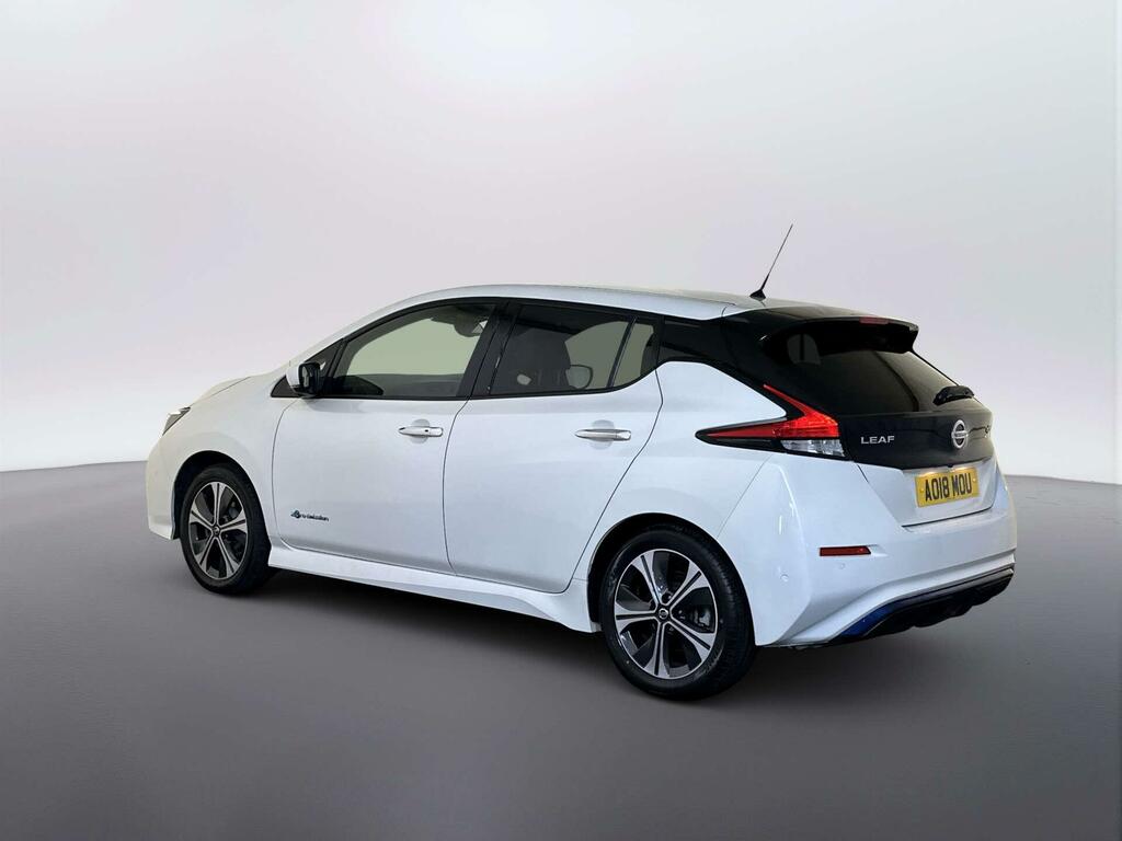 Nissan Leaf 40Kwh Tekna Hatchback 150 Ps White #6