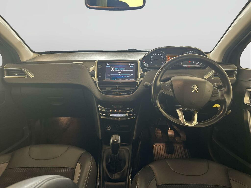 Peugeot 2008 1.2 Puretech Allure Suv Euro 6 WJ67CVL Black #2