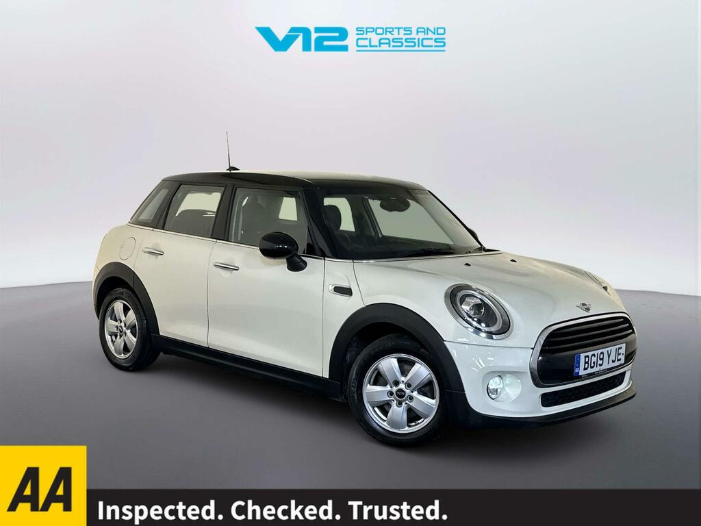 Mini Hatch 1.5 Cooper Classic Hatchback Eur White