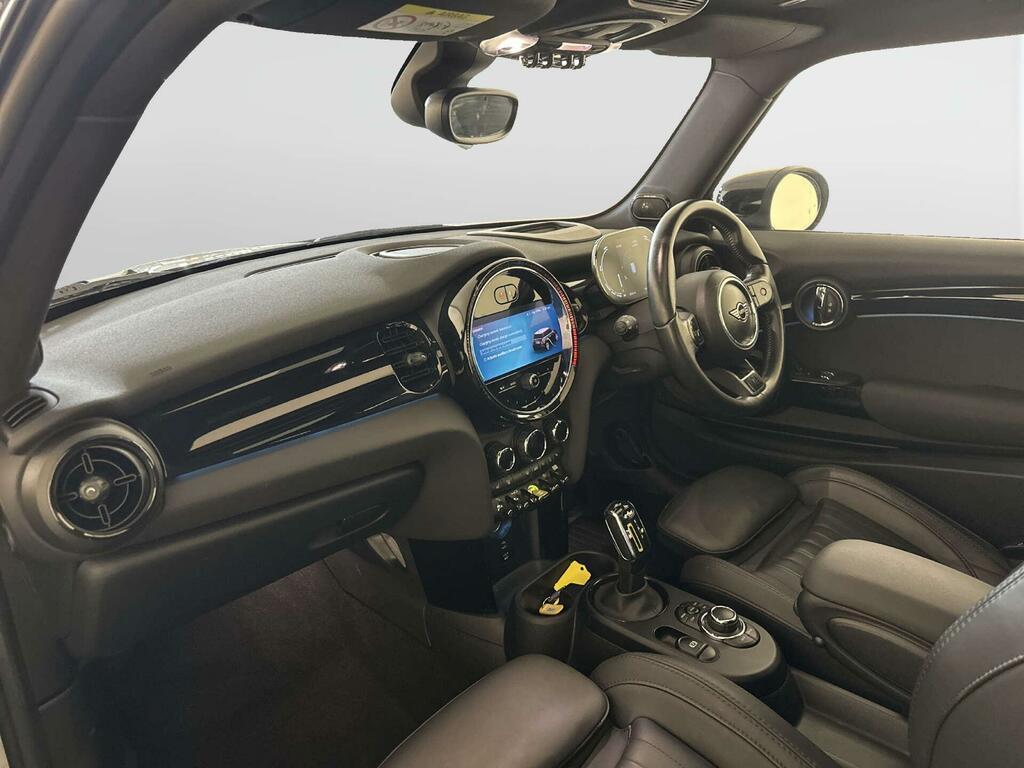 Mini Electric Hatchback Green #10