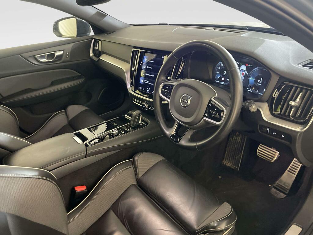 Volvo V60 2.0 T6 350 Rc Phev Ultimate Dark Awd White #13