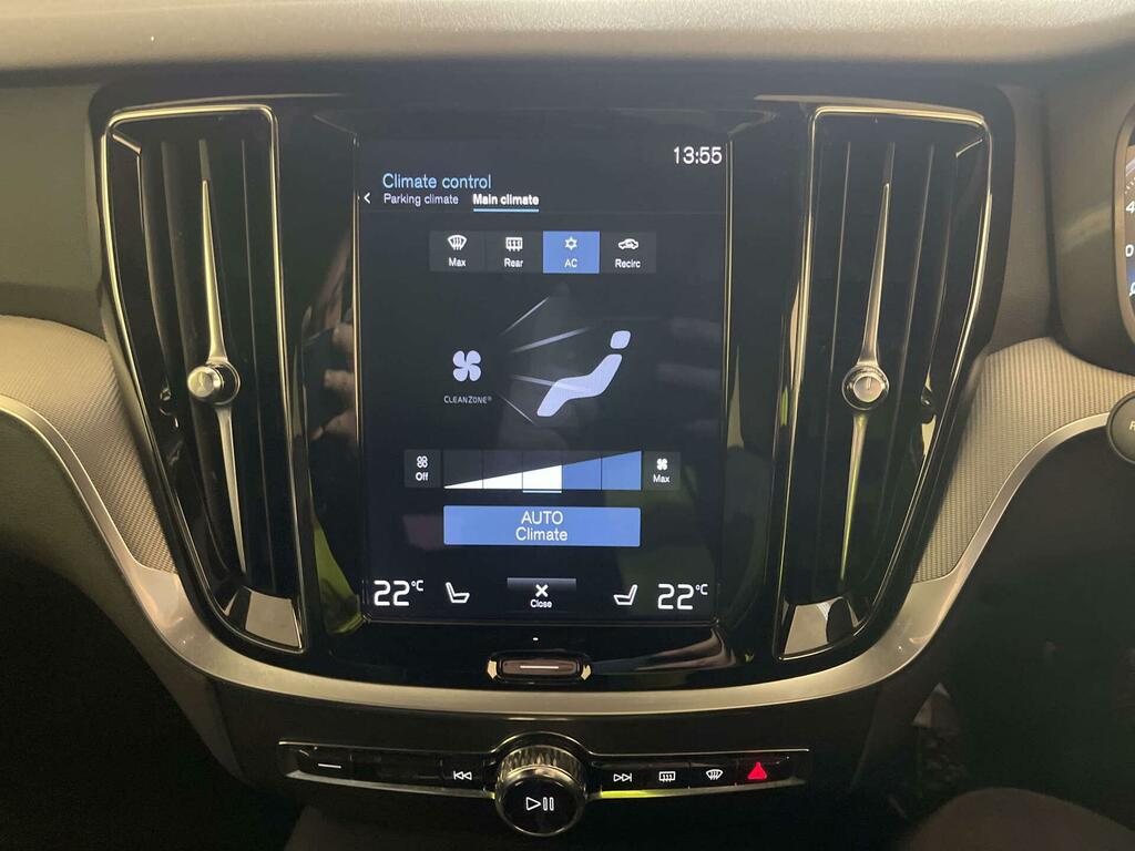 Volvo V60 2.0 T6 350 Rc Phev Ultimate Dark Awd White #23