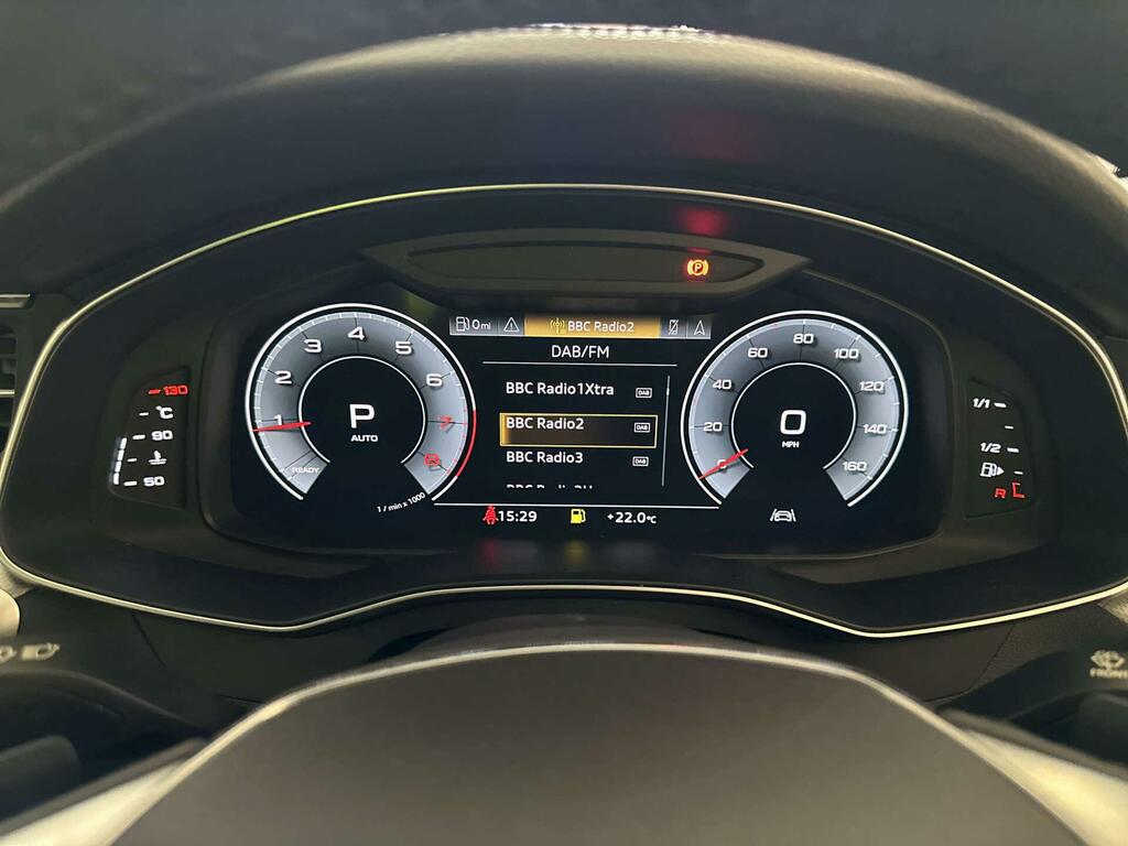 Audi A6 Avant 2L Black Edition Black #16