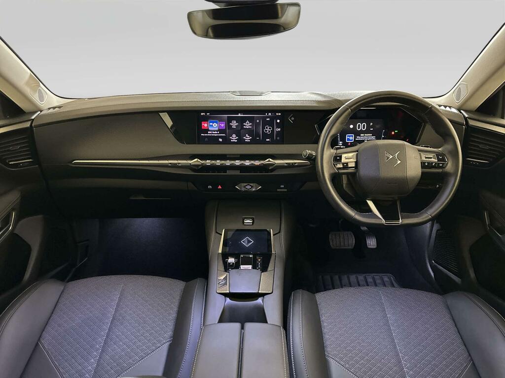 DS DS 4 1.2 Puretech Trocadero Hatchback Eat8 E Grey #2